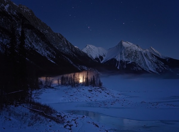 Stars fill the skies above the Rockies in Jasper National Park